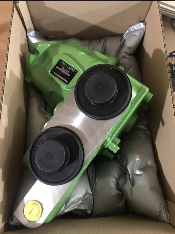 Гидравлический насос John Deere RE258467